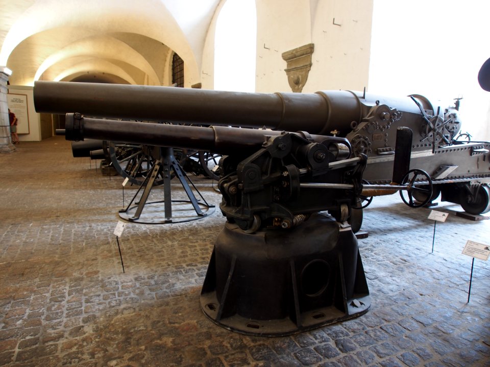 Danish 37mm recoil cannon pic2