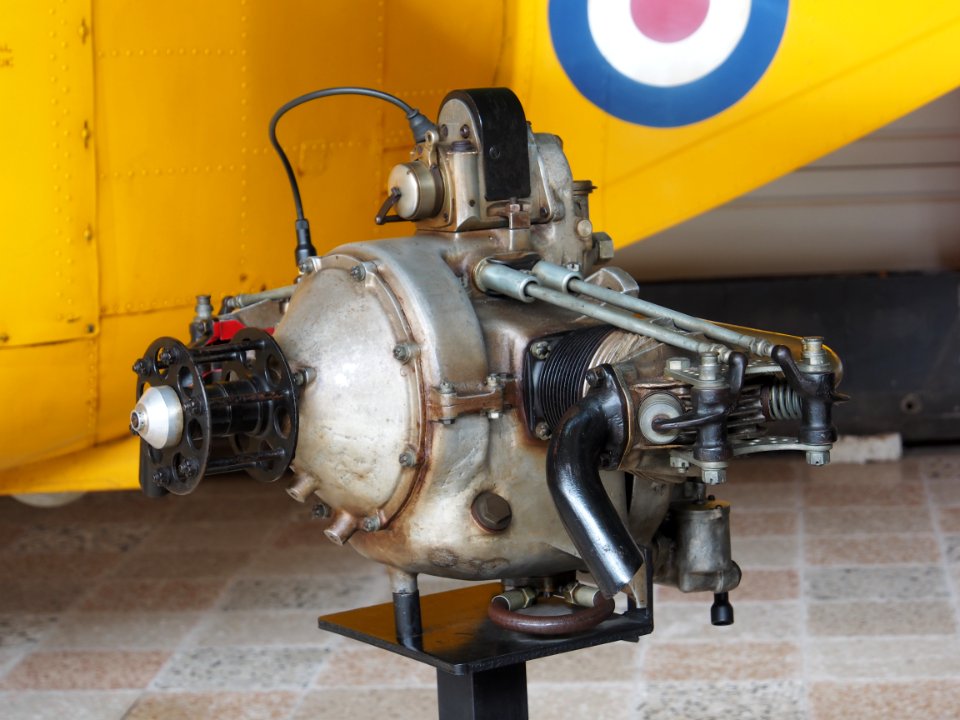 Daimler F7502 (1924) used in Klemm L20, L25, at Flugausstellung Hermeskeil, pic2