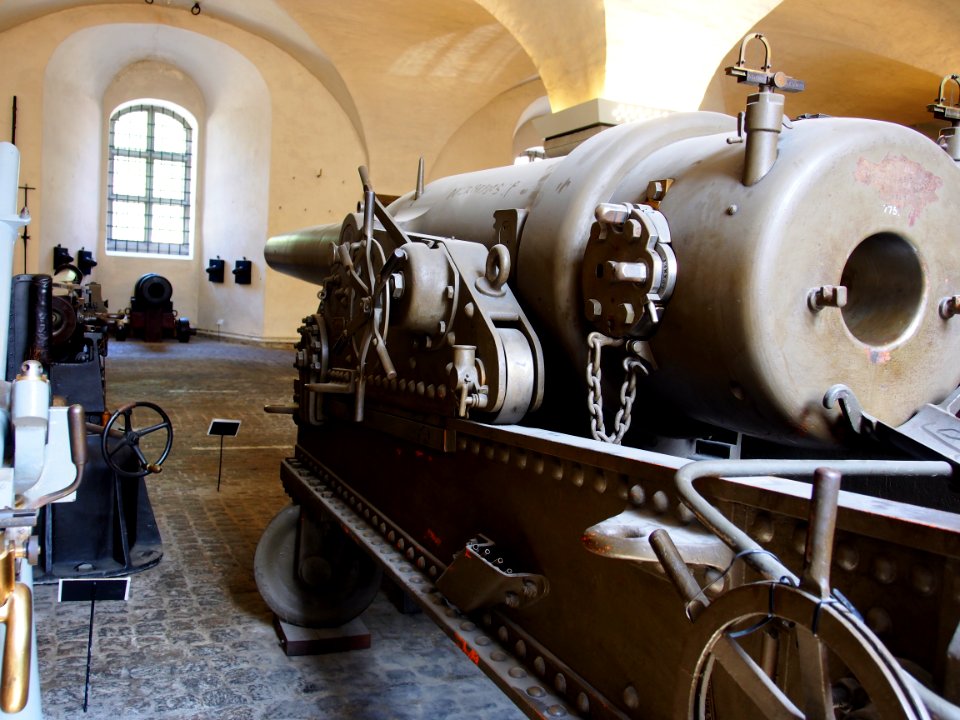 Danish 1887 Friedrich Krupp 17cm cannon at the Royal Danish Arsenal Museum (Copenhagen), pic2