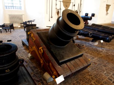 Danish-Nowegian 200 pounder Hærens system bronze mortar at the Royal Danish Arsenal Museum (Copenhagen)