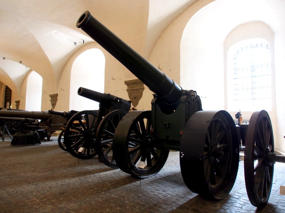 Danish 15cm M1887-1924 Fortress Gun on Field Artillery mounting at the Royal Danish Arsenal Museum (Copenhagen)