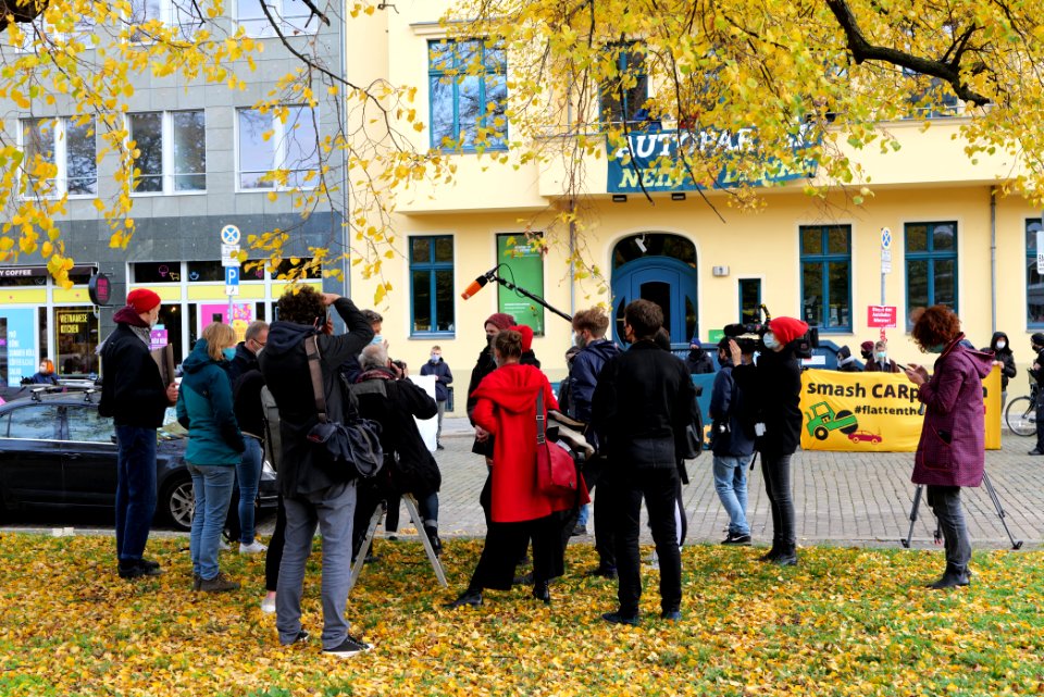 Dannenrod forest protest at green party headquarter Berlin discussion with Robert Habeck 2020-10-28 18