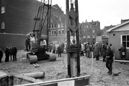 De heistelling, omringd door genodigden, Bestanddeelnr 926-8734