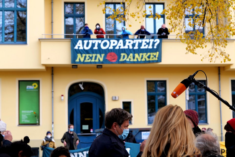 Dannenrod forest protest at green party headquarter Berlin discussion with Robert Habeck 2020-10-28 17