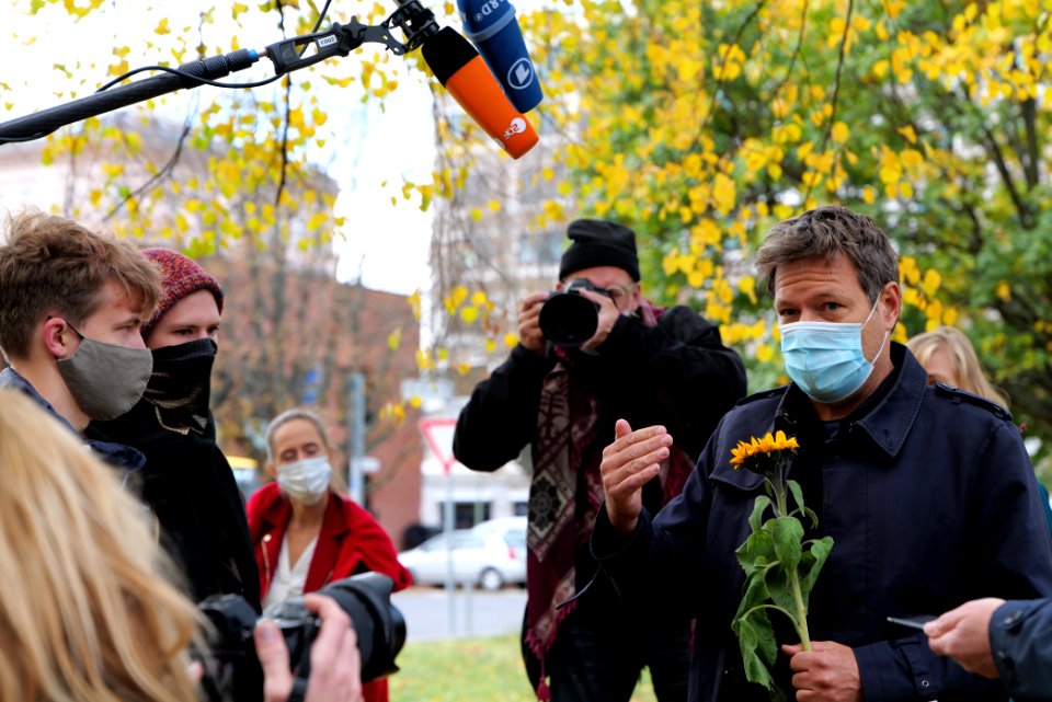 Dannenrod forest protest at green party headquarter Berlin discussion with Robert Habeck 2020-10-28 11