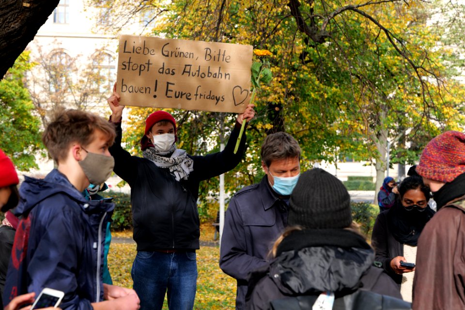 Dannenrod forest protest at green party headquarter Berlin discussion with Robert Habeck 2020-10-28 22