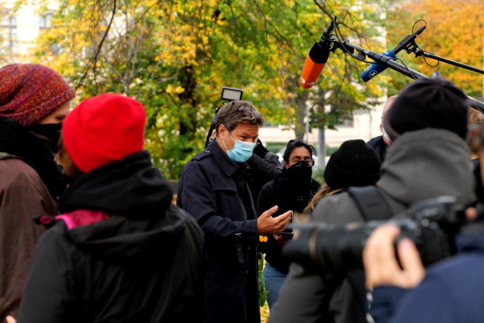 Dannenrod forest protest at green party headquarter Berlin discussion with Robert Habeck 2020-10-28 08