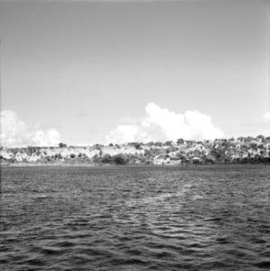 De kust van Sint Eustatius, Bestanddeelnr 252-4039