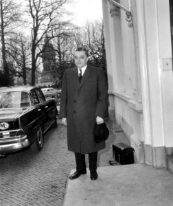 De kabinetsformatie van mr. Cals, mr. J. van Aartsen, Bestanddeelnr 917-6320