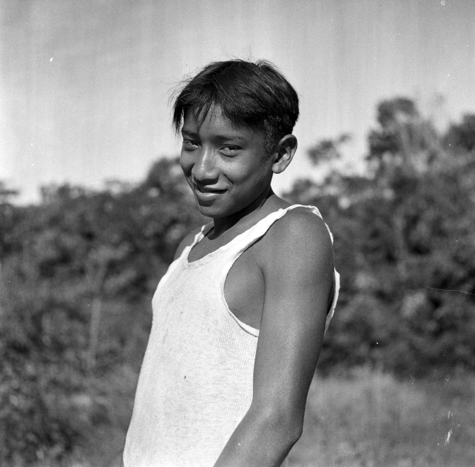 De jongen John op de Jodensavanna in Suriname, Bestanddeelnr 252-6469
