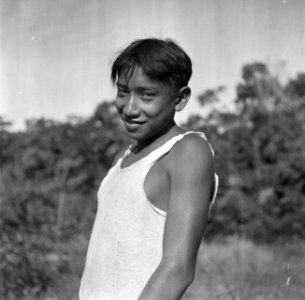 De jongen John op de Jodensavanna in Suriname, Bestanddeelnr 252-6469