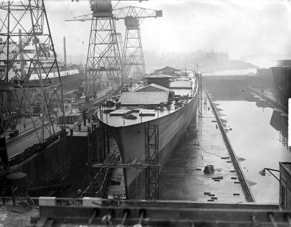 De kruiser in aanbouw bij Willem-Fijenoord, Bestanddeelnr 903-7756