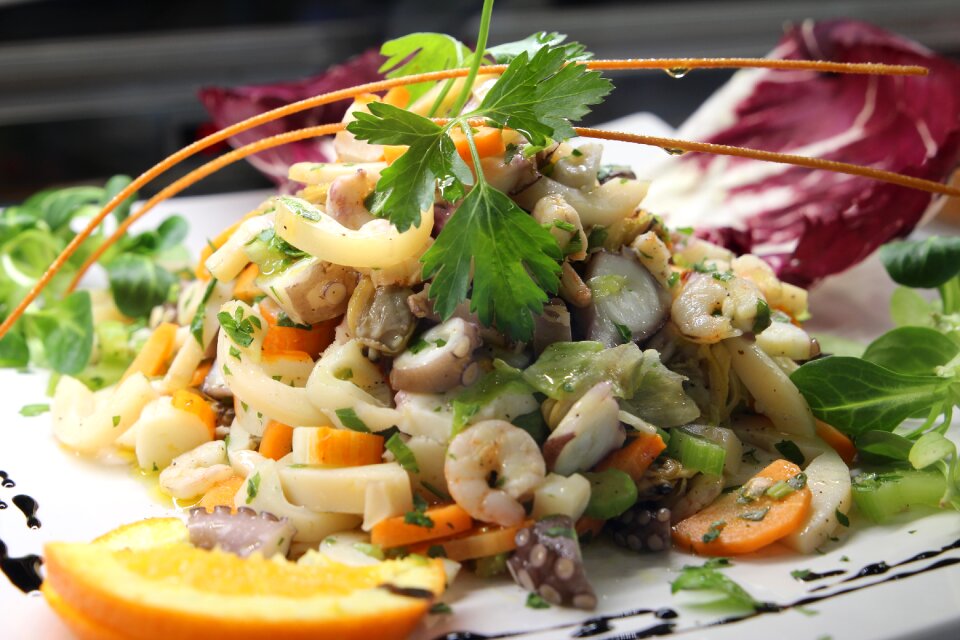 Parsley chicory salad