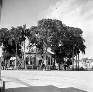 De Hervormde Kerk op het Kerkplein in Paramaribo, Bestanddeelnr 252-6134