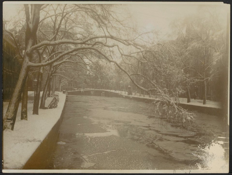 De Heerengracht bij de Leidsche gracht - winterse aanblik., Bestanddeelnr 158-2122