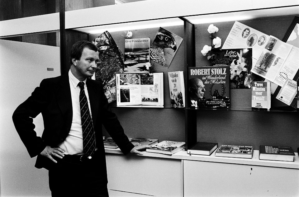 De heer Rog, directeur van Readers Digest, Bestanddeelnr 930-9530