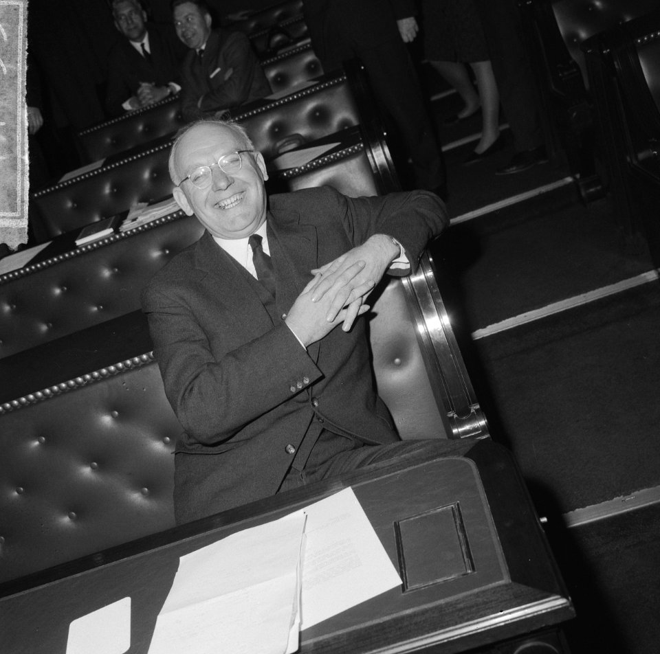 De kabinetscrisis in Tweede Kamer , de heer Vondeling, Bestanddeelnr 917-4855