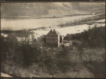 De ingang van de Rooden Toren-pas in Zevenbergen, Bestanddeelnr 158-2902