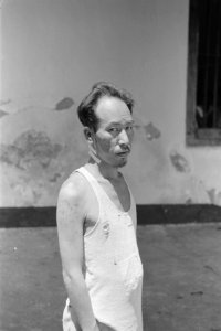 De Japanner Terada Saburo, die tot het leger heeft behoord, dat Indonesie drie e, Bestanddeelnr 335-5-2