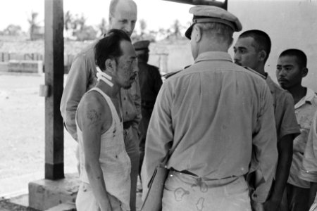 De Japanner Terada Saburo, die tot het leger heeft behoord, dat Indonesie drie e, Bestanddeelnr 335-4-5