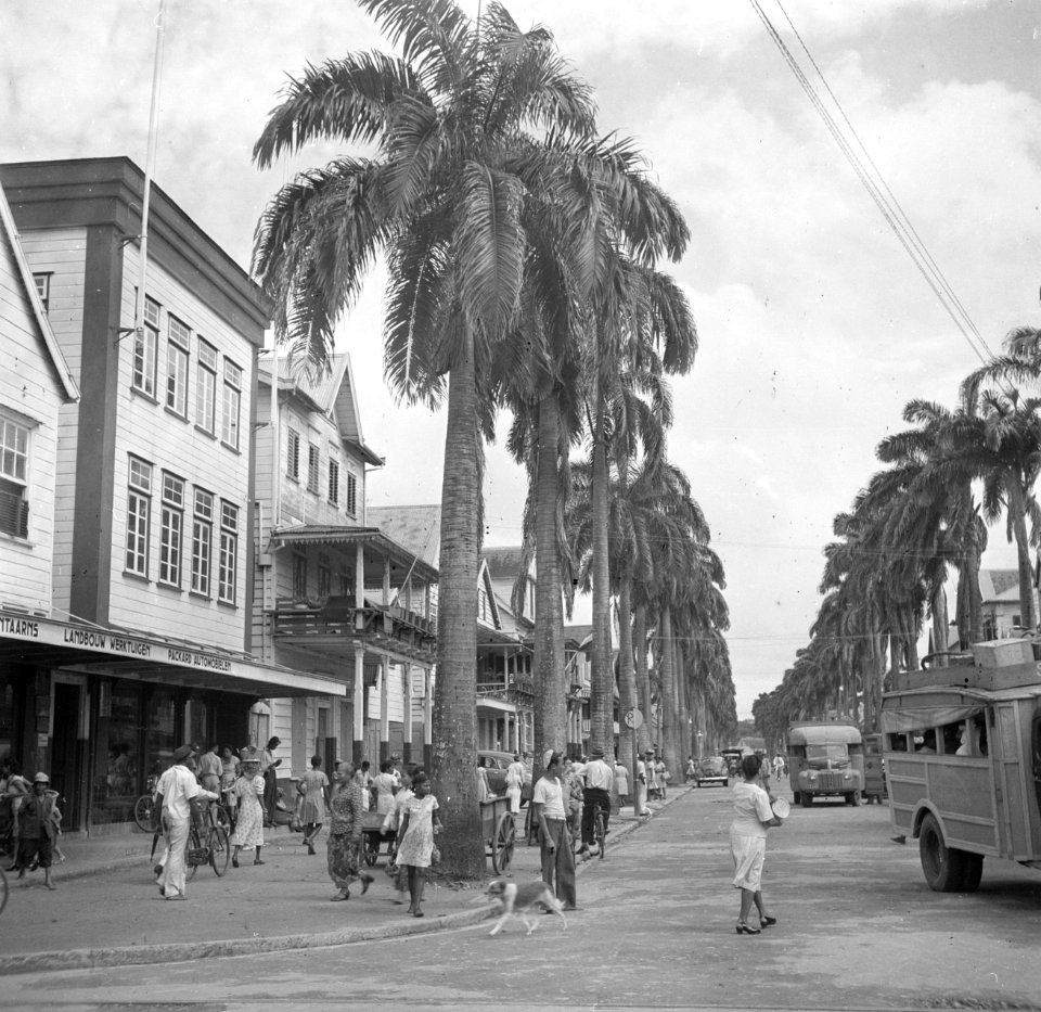 De Jodenbreestraat in Paramaribo, Bestanddeelnr 252-6153