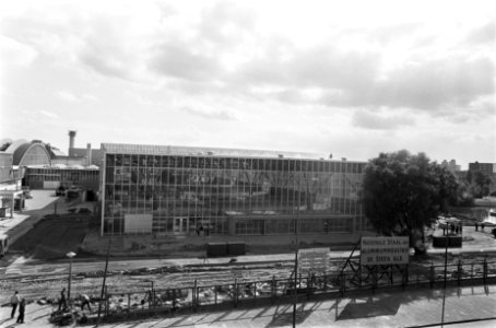 De nieuwe Amstelhal bij de RAI, Amsterdam, bijna gereed, Bestanddeelnr 922-7578