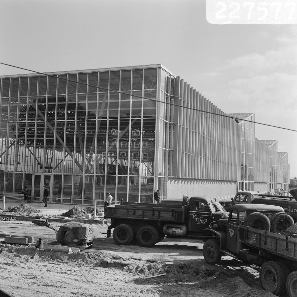 De nieuwe Amstelhal bij de RAI, Amsterdam, bijna gereed, Bestanddeelnr 922-7577