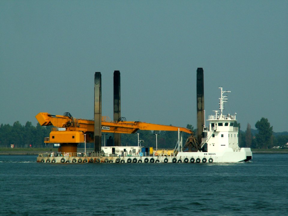 De Neus - IMO 9283042