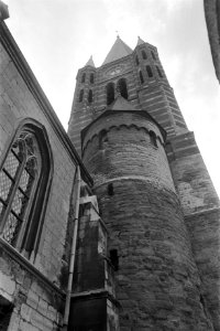 De kerk van Thorn, Bestanddeelnr 921-5479