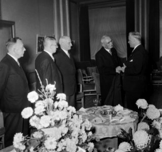 De Kiesvereniging Nederland en Oranje te Amsterdam bestaat 100 jaar. T.g.v. di, Bestanddeelnr 904-8508
