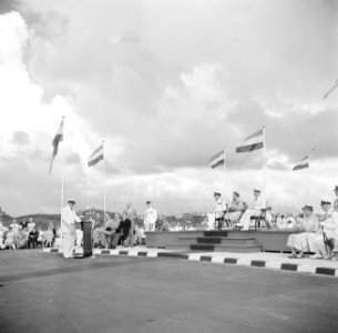 De onthulling van het Autonomie-monument in Willemstad, Bestanddeelnr 252-3740