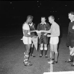 De loting, de aanvoerders, Bestanddeelnr 914-2749