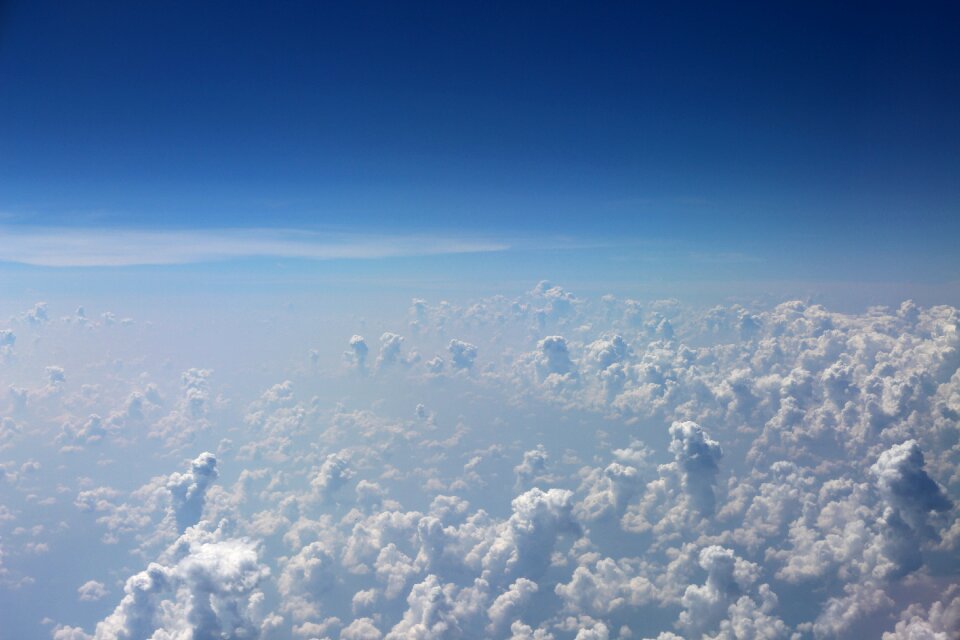 Sky horizon space