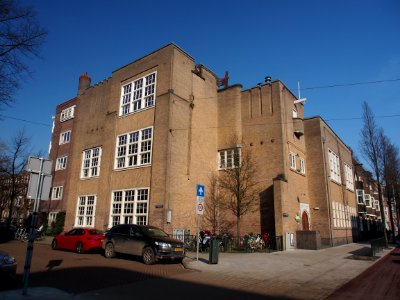 De kleine Nicolaas, Okeghemstraat hoek Cornelis Krusemanstraat foto 1