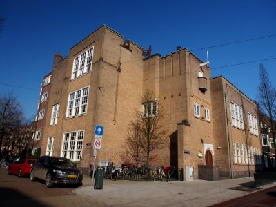 De kleine Nicolaas, Okeghemstraat hoek Cornelis Krusemanstraat foto 2