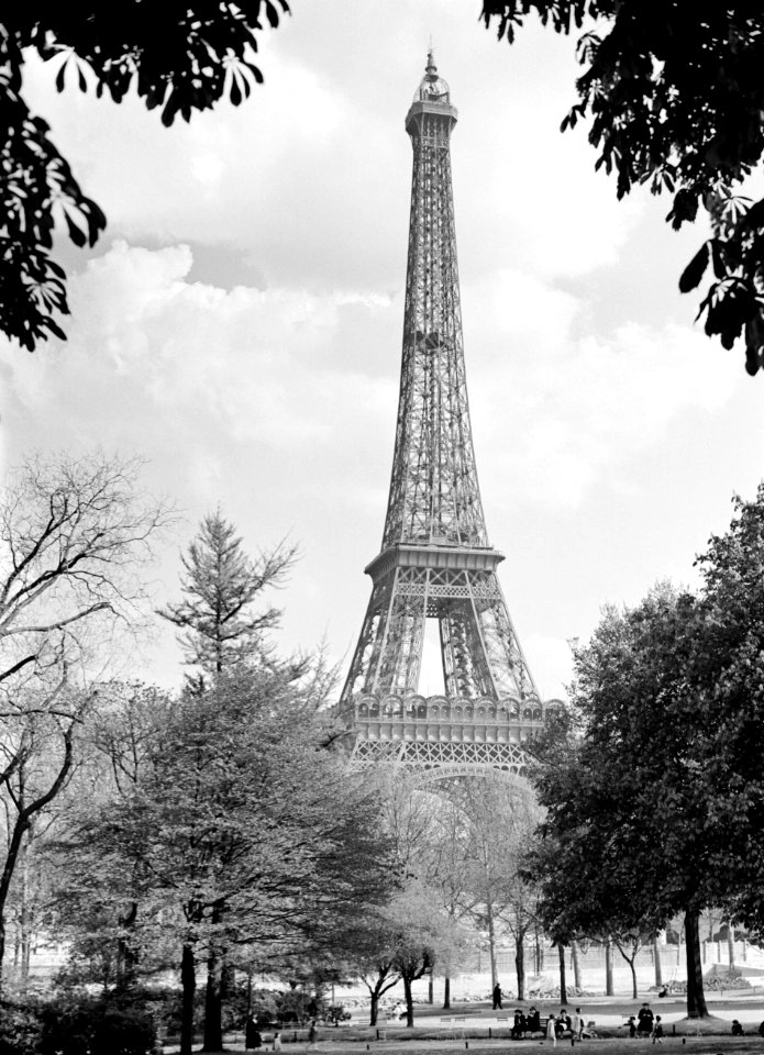 De Eiffeltoren, Bestanddeelnr 255-8668