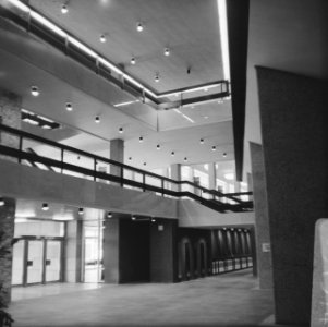 De Doelen te Rotterdam, hall zij-ingang, Bestanddeelnr 919-1374