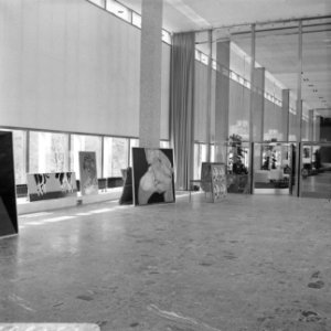 De Doelen te Rotterdam, wandelgang met supertapijt (handgeknoopt), Bestanddeelnr 919-1395