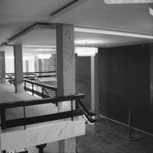De Doelen te Rotterdam, trappenhuis naar kleine zaal, Bestanddeelnr 919-1384