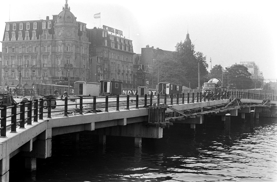 De brug is bijna gereed, Bestanddeelnr 921-6632