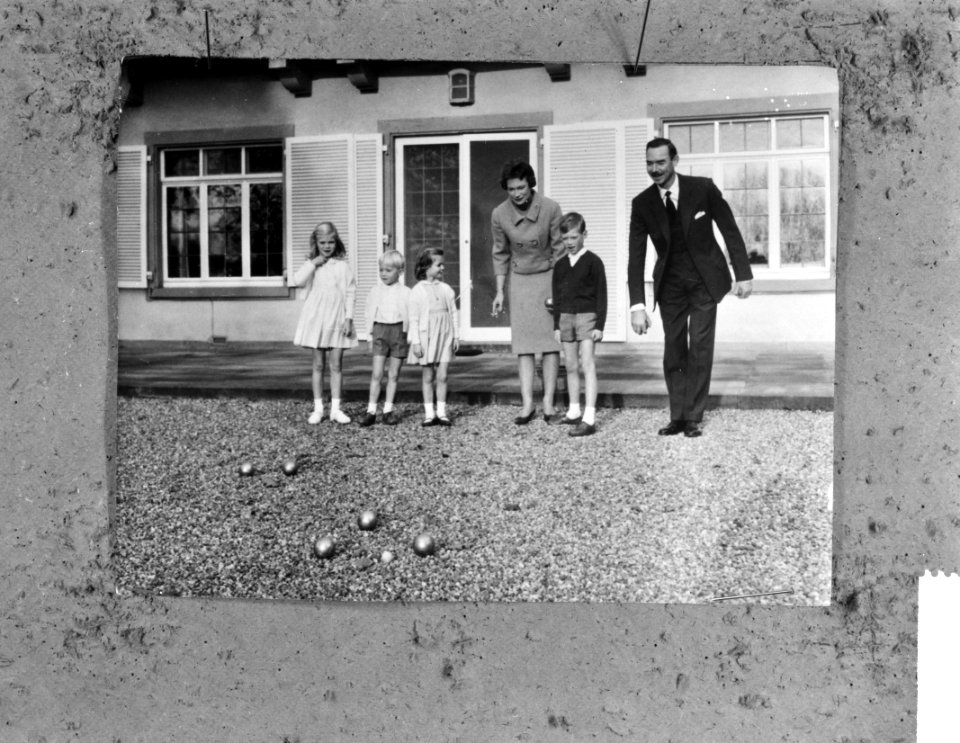 De abdicatie en opvolging in Luxemburg, de hertogelijke familie, Bestanddeelnr 917-1168