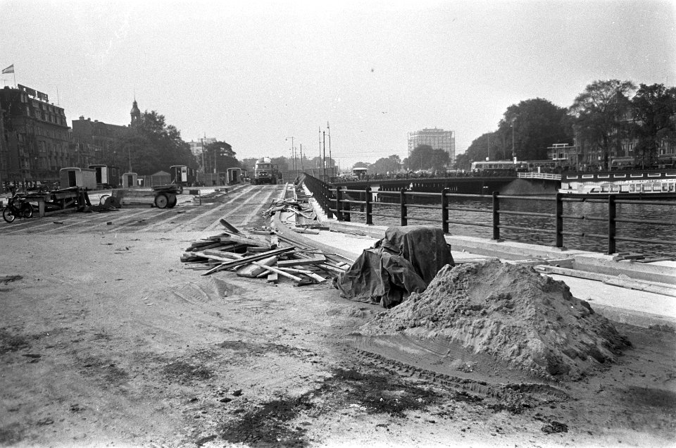 De brug is bijna gereed, Bestanddeelnr 921-6634