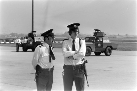 De Amerikaanse minister van Buitenlandse Zaken, dr. Henry Kissinger brengt bezoe, Bestanddeelnr 928-7250