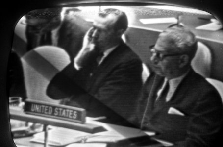 De Amerikaanse delegatie met Arthur Goldberg, Bestanddeelnr 920-4196