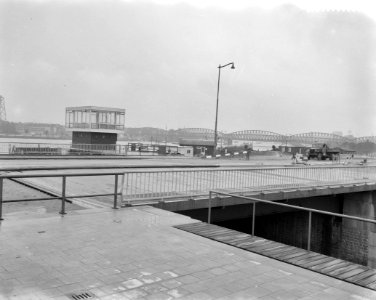De aanleg van de Maasboulevard, Bestanddeelnr 911-4411