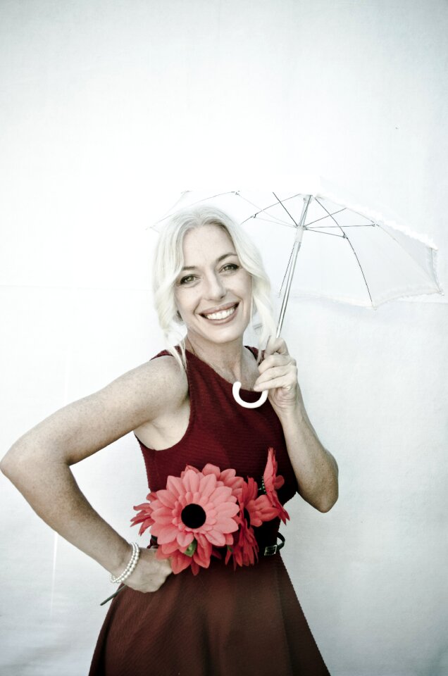 Pretty woman redress happy