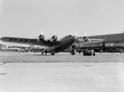 De Arend van Fokker op het platform, Bestanddeelnr 190-0088