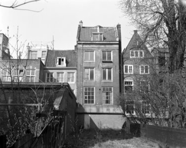 De achtergevel van het achterhuis van Anne Frank, Bestanddeelnr 908-4334