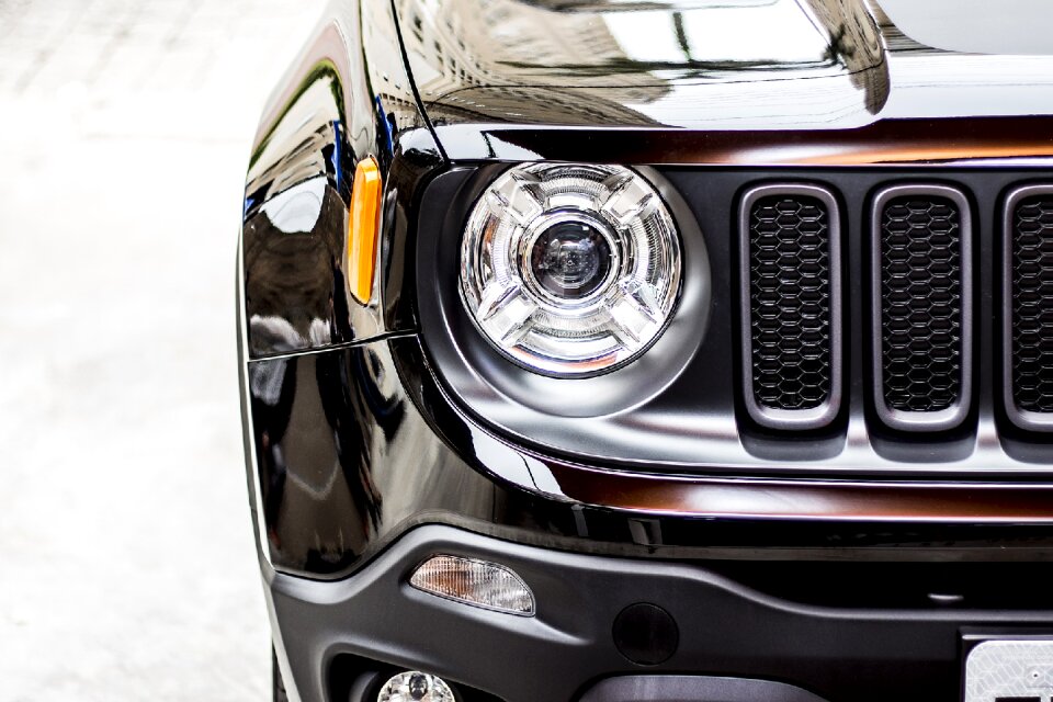 Black car jeep renegade