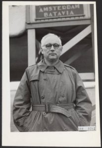 De Amsterdamse oud-burgemeester F. de Boer, en oud-directeur van de Stoomvaart , Bestanddeelnr 100-0282